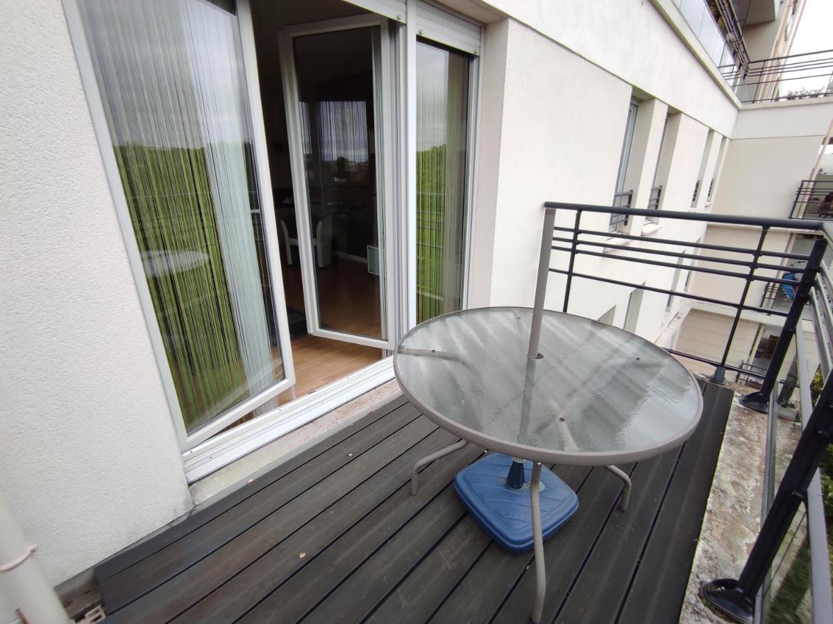 Bord De Seine Apartment Carrieres-sous-Poissy Exterior photo